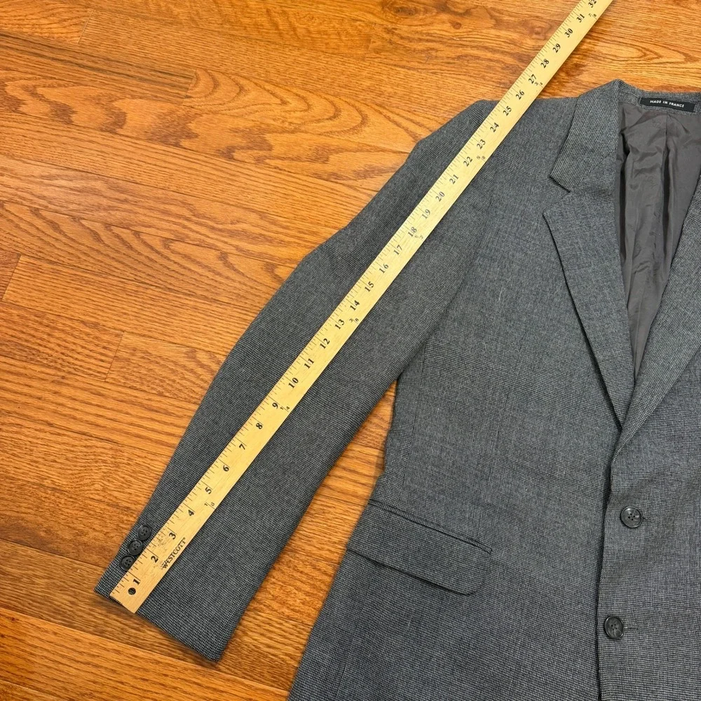 Vintage Yves Saint Laurent Blazer Fits Mens 38R Gray Two Button Jacket France